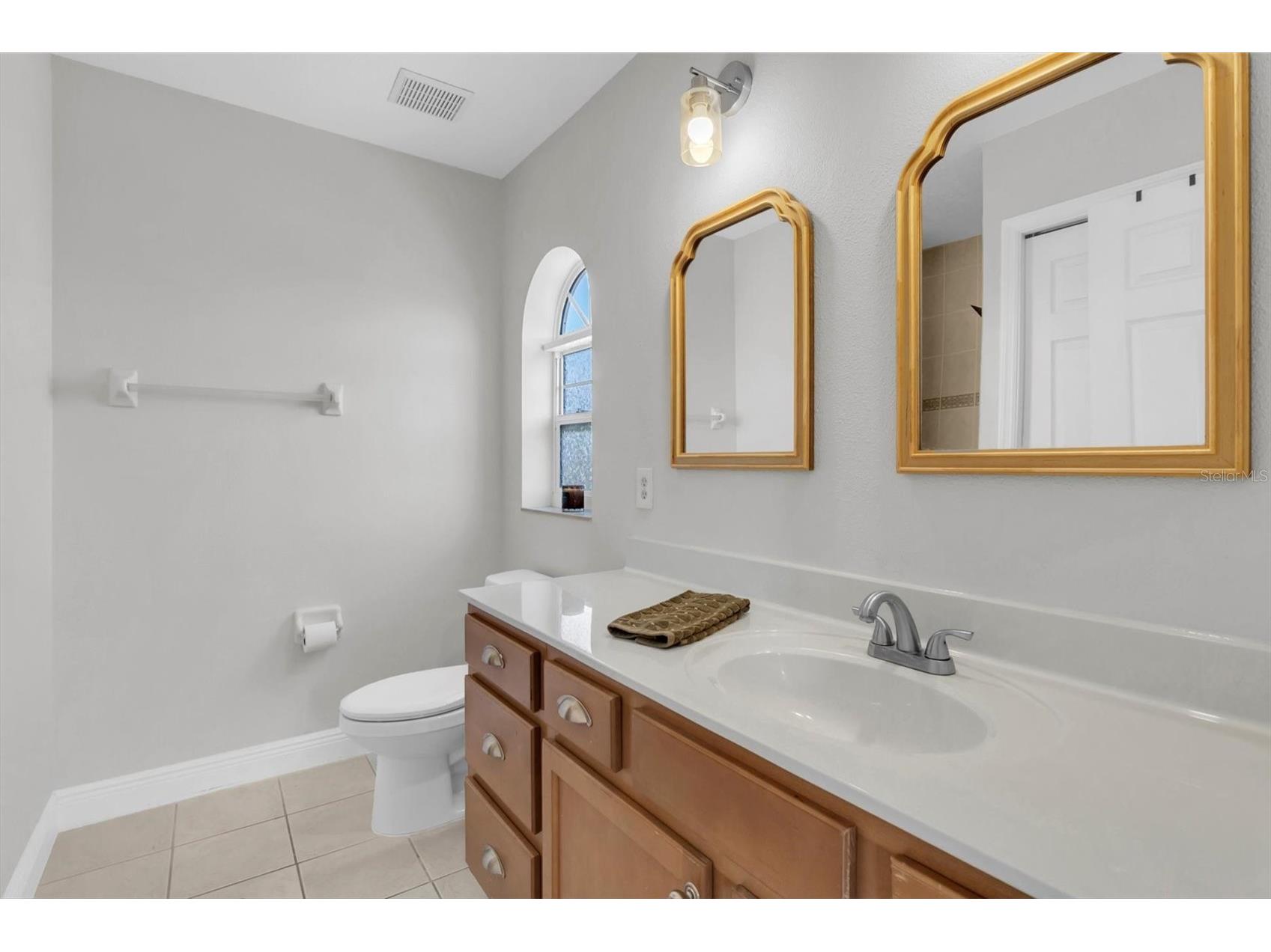 487 Bayou Village Drive Tarpon Springs FL 34689 W7879900 image15