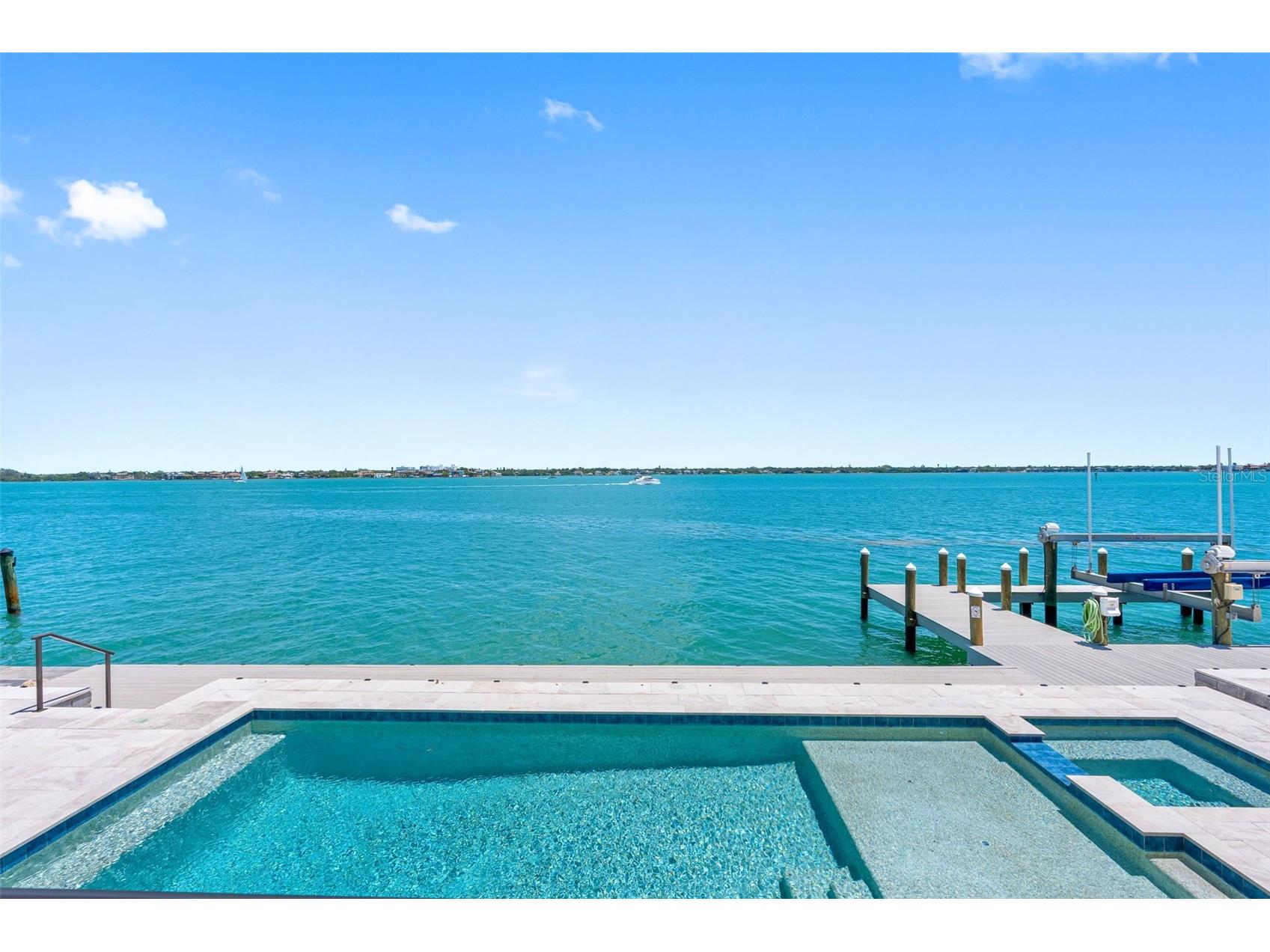 487 Meadow Lark Dr Sarasota FL 34236 TB8501123 image1