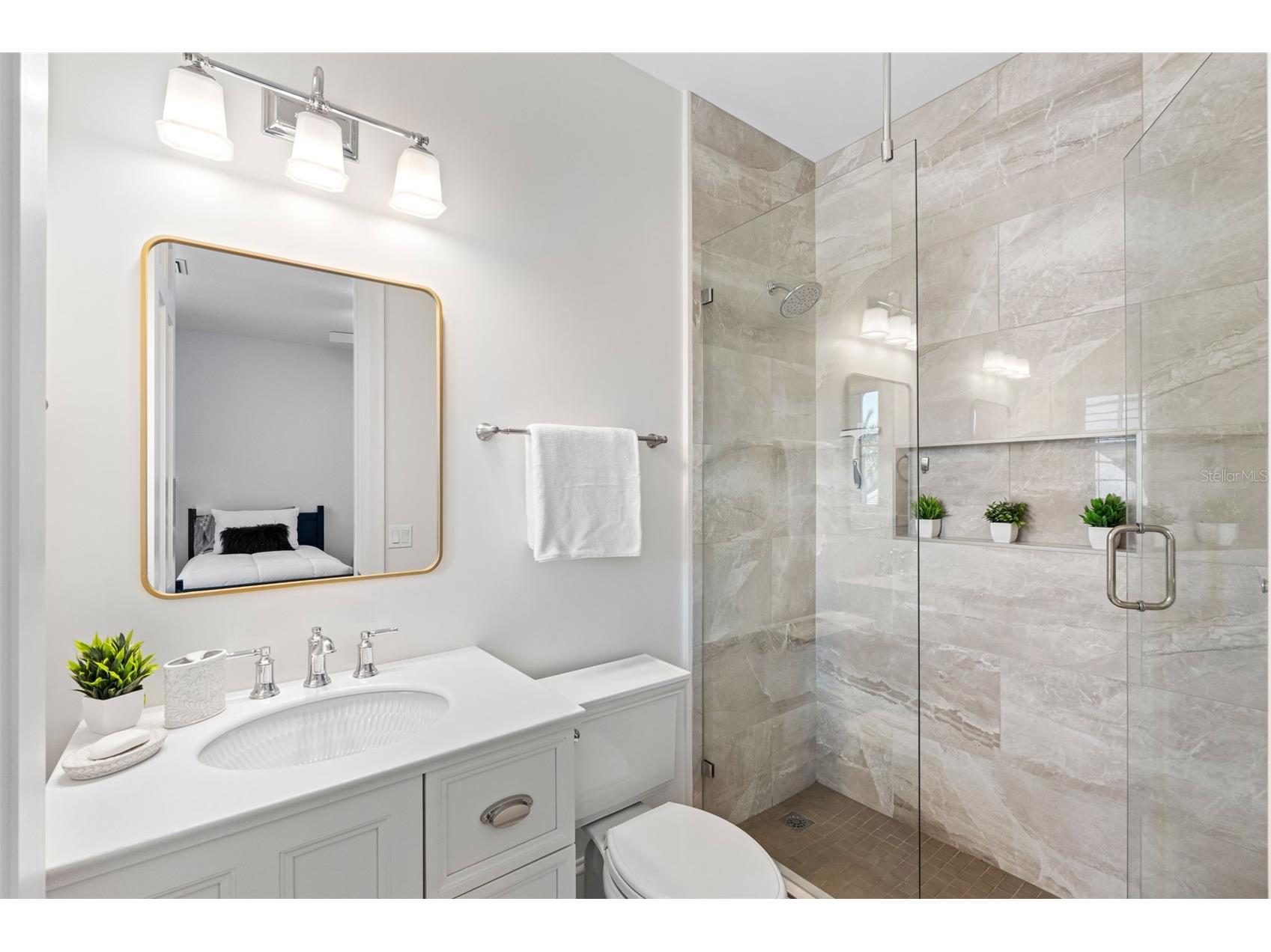 487 Meadow Lark Dr Sarasota FL 34236 TB8501123 image82