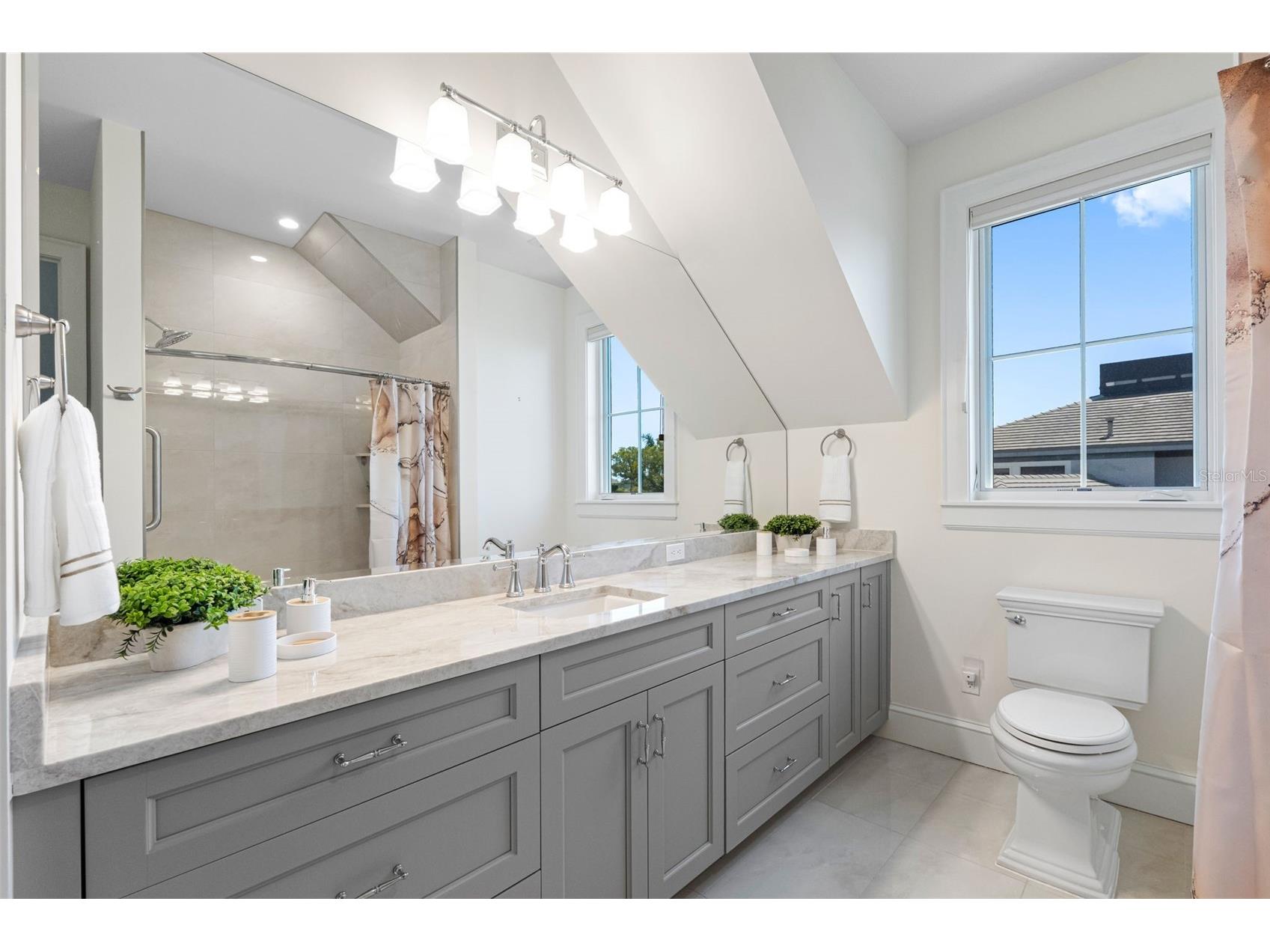 487 Meadow Lark Dr Sarasota FL 34236 TB8501123 image84