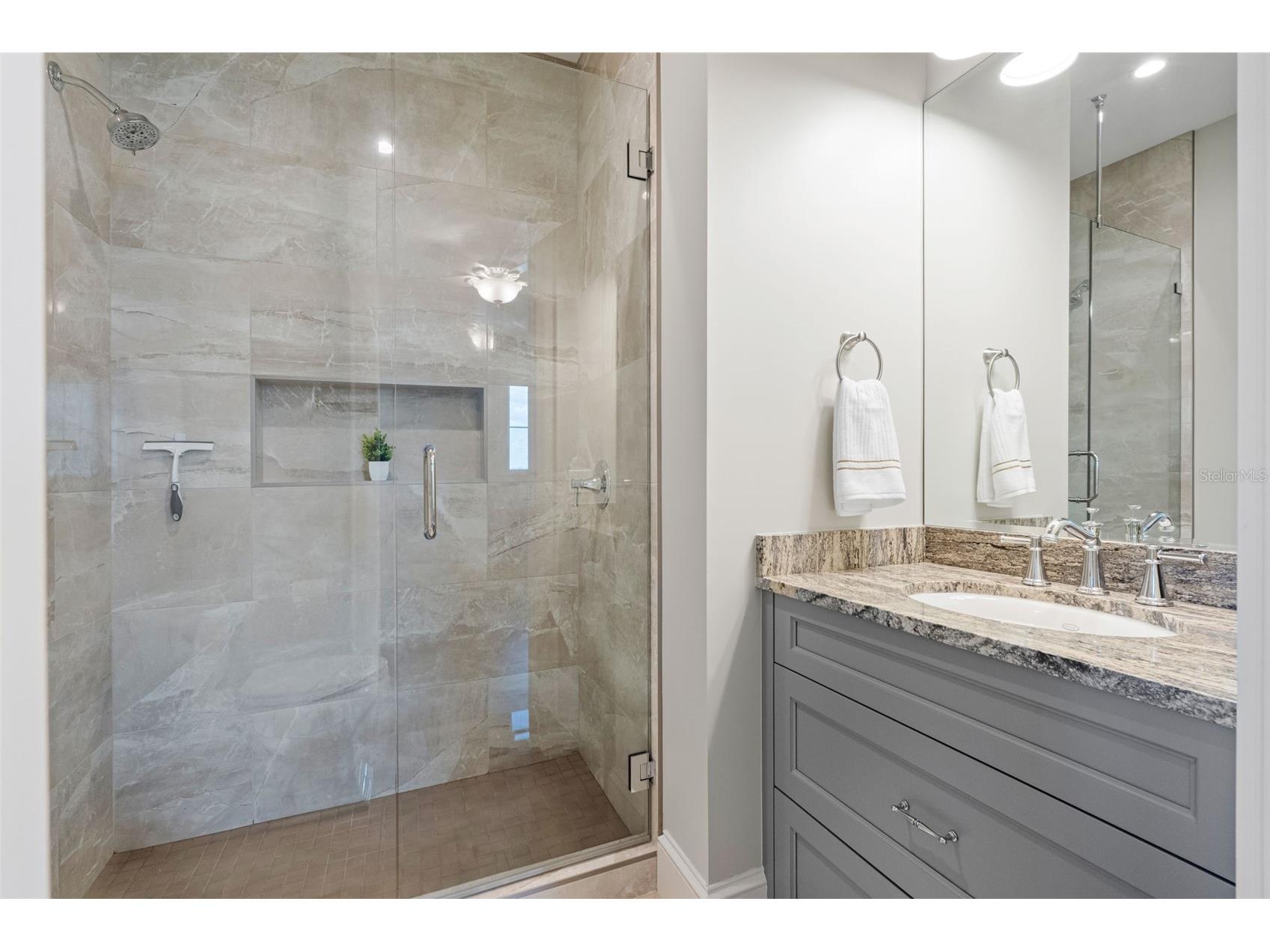 487 Meadow Lark Dr Sarasota FL 34236 TB8501123 image86