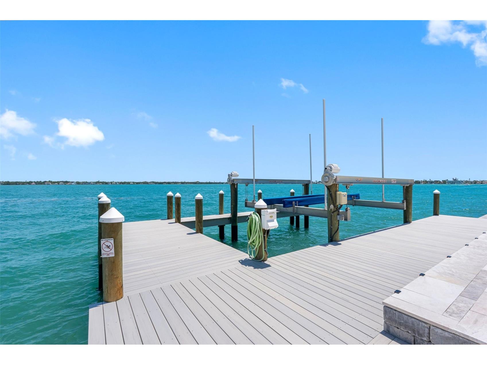 487 Meadow Lark Dr Sarasota FL 34236 TB8501123 image94