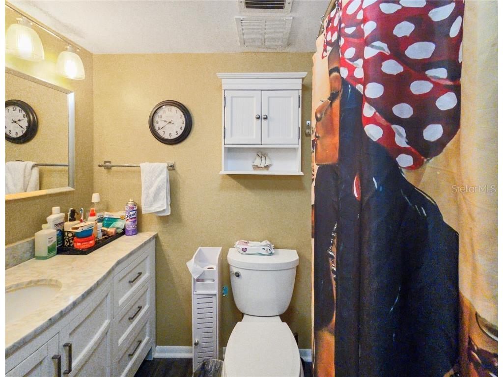 487 Midway Drive #B Ocala FL 34472 - LAKE SPARKLE OM715397 image17