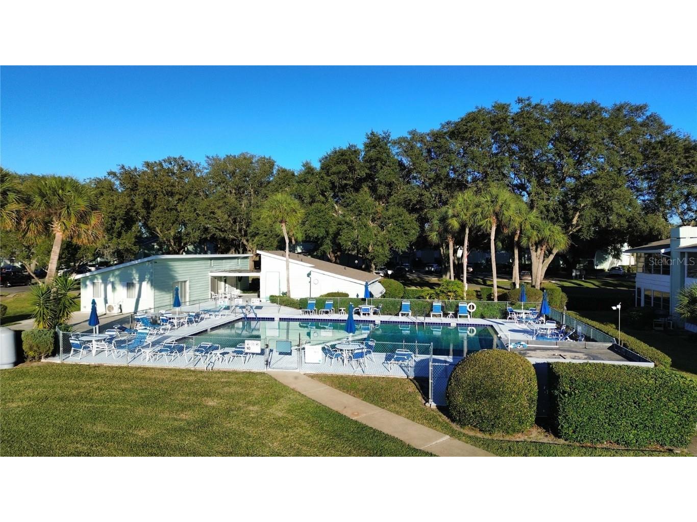 487 Midway Drive #B Ocala FL 34472 - LAKE SPARKLE OM715397 image22