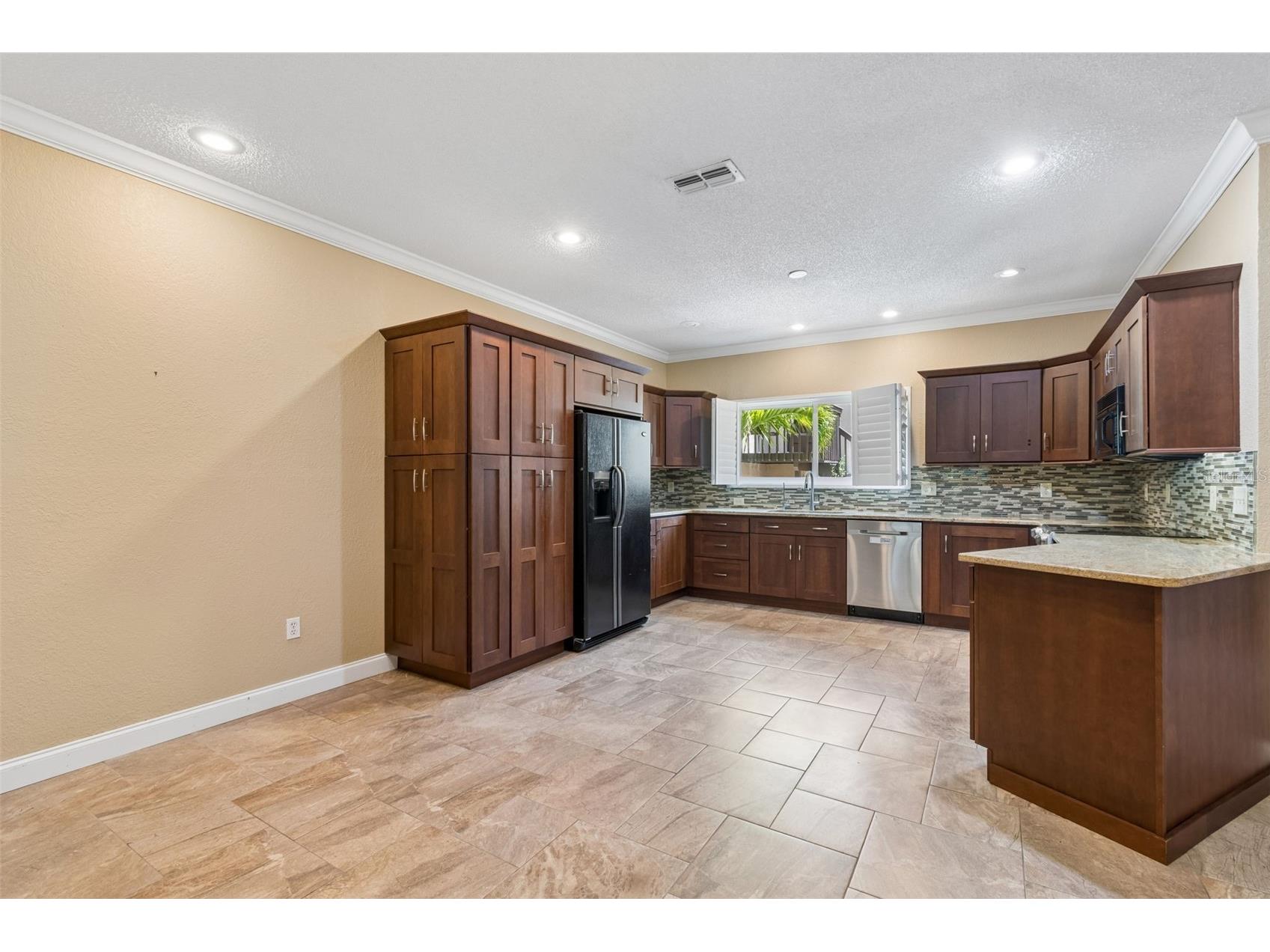 487 Pinellas Bayway S #207 Saint Petersburg FL 33715 TB8505494 image14
