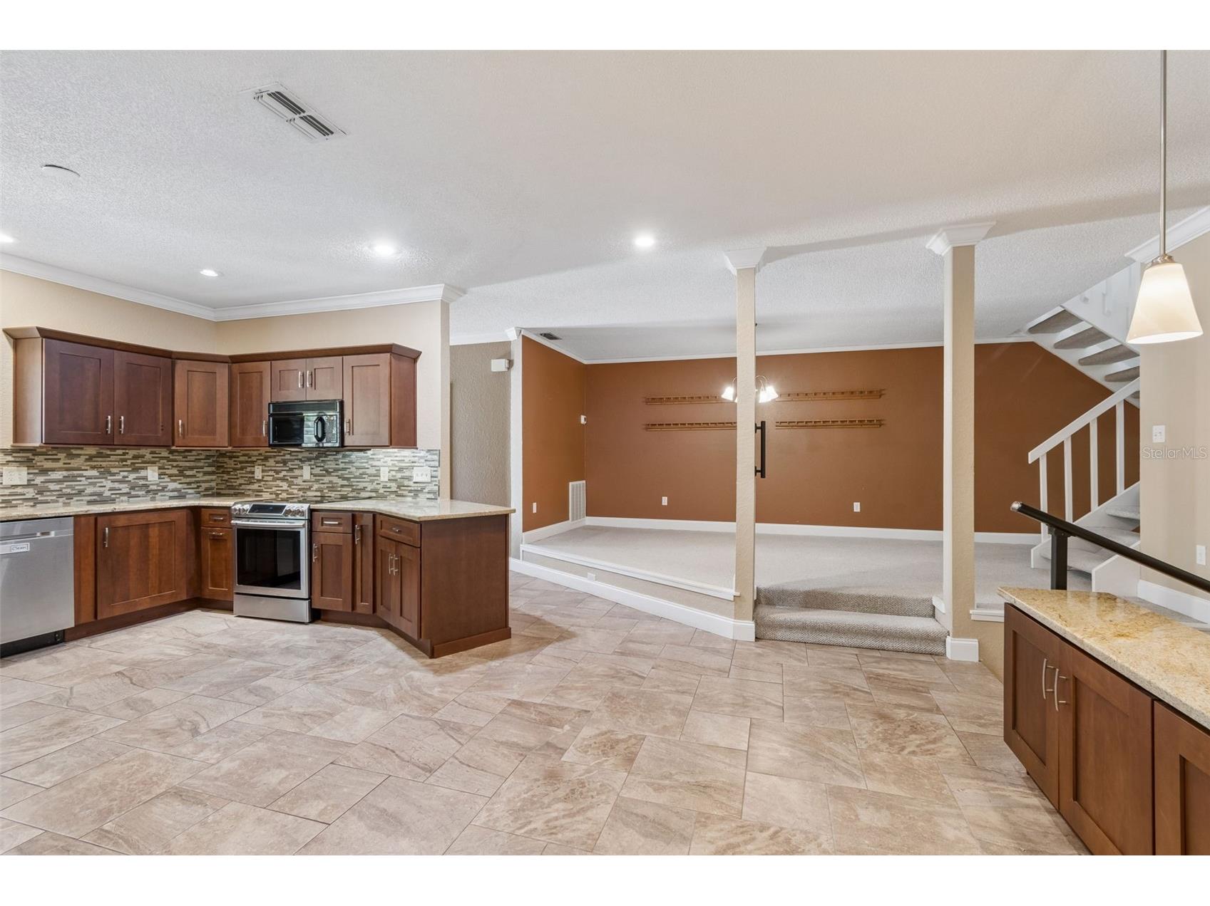 487 Pinellas Bayway S #207 Saint Petersburg FL 33715 TB8505494 image19