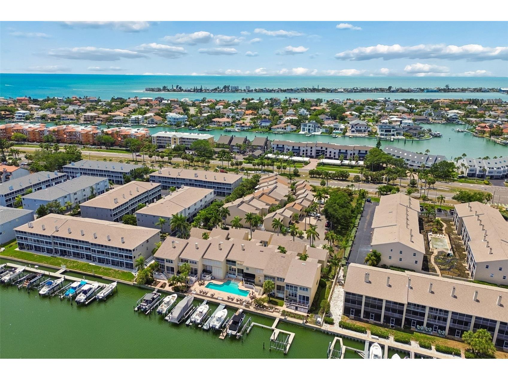 487 Pinellas Bayway S #207 Saint Petersburg FL 33715 TB8505494 image2
