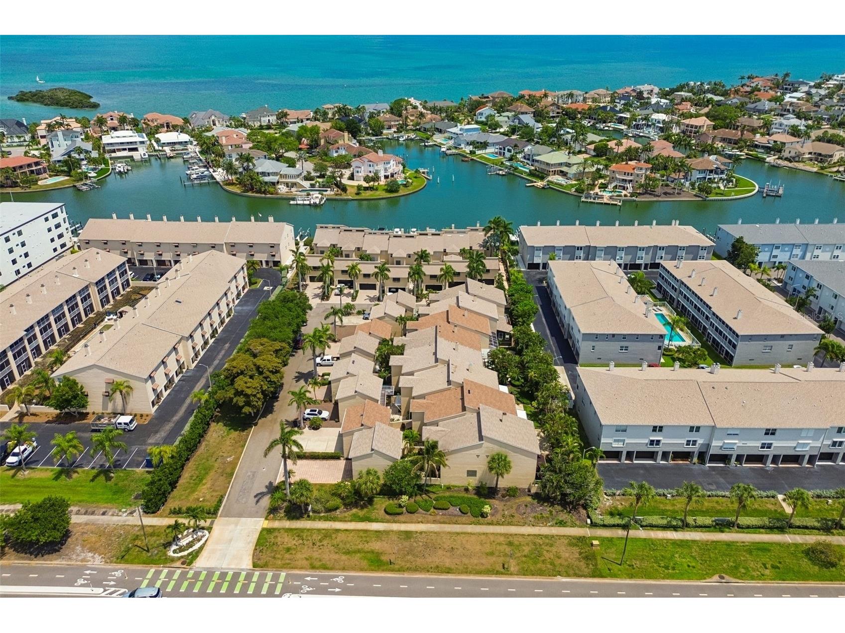 487 Pinellas Bayway S #207 Saint Petersburg FL 33715 TB8505494 image95