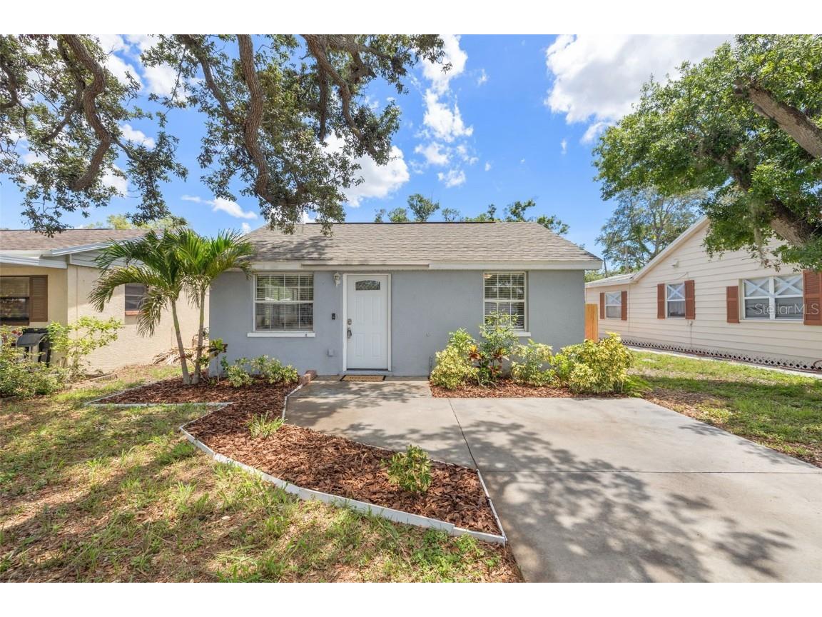 4870 47th Avenue N Saint Petersburg FL 33714 TB8396056 image1