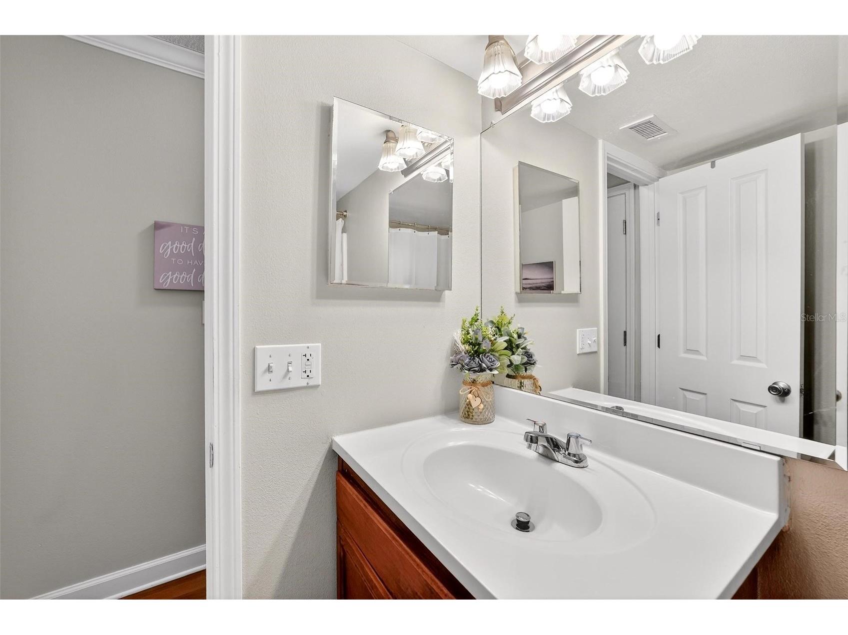 4870 Conway Road #106 Orlando FL 32812 O6383805 image10