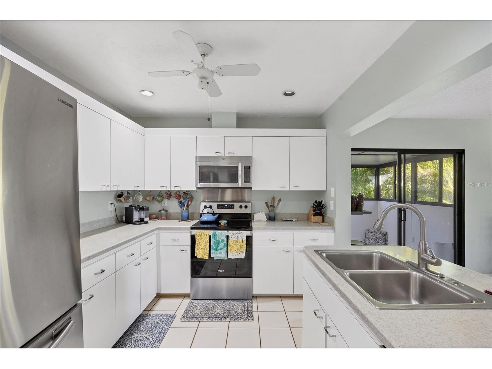 4870 Kestral Park Circle #14 Sarasota FL 34231 A4680535 image20