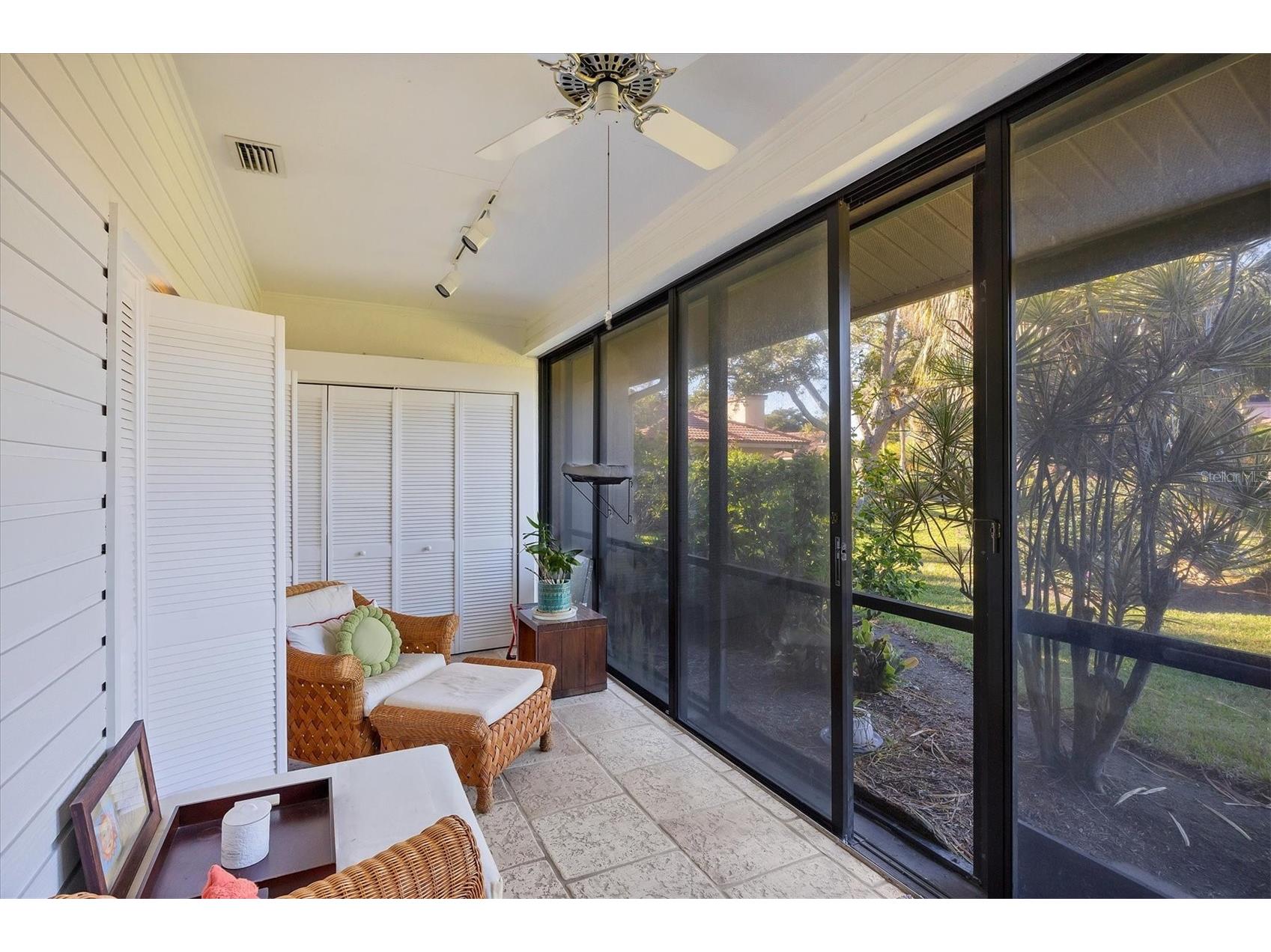 4870 Kestral Park Circle #14 Sarasota FL 34231 A4680535 image28