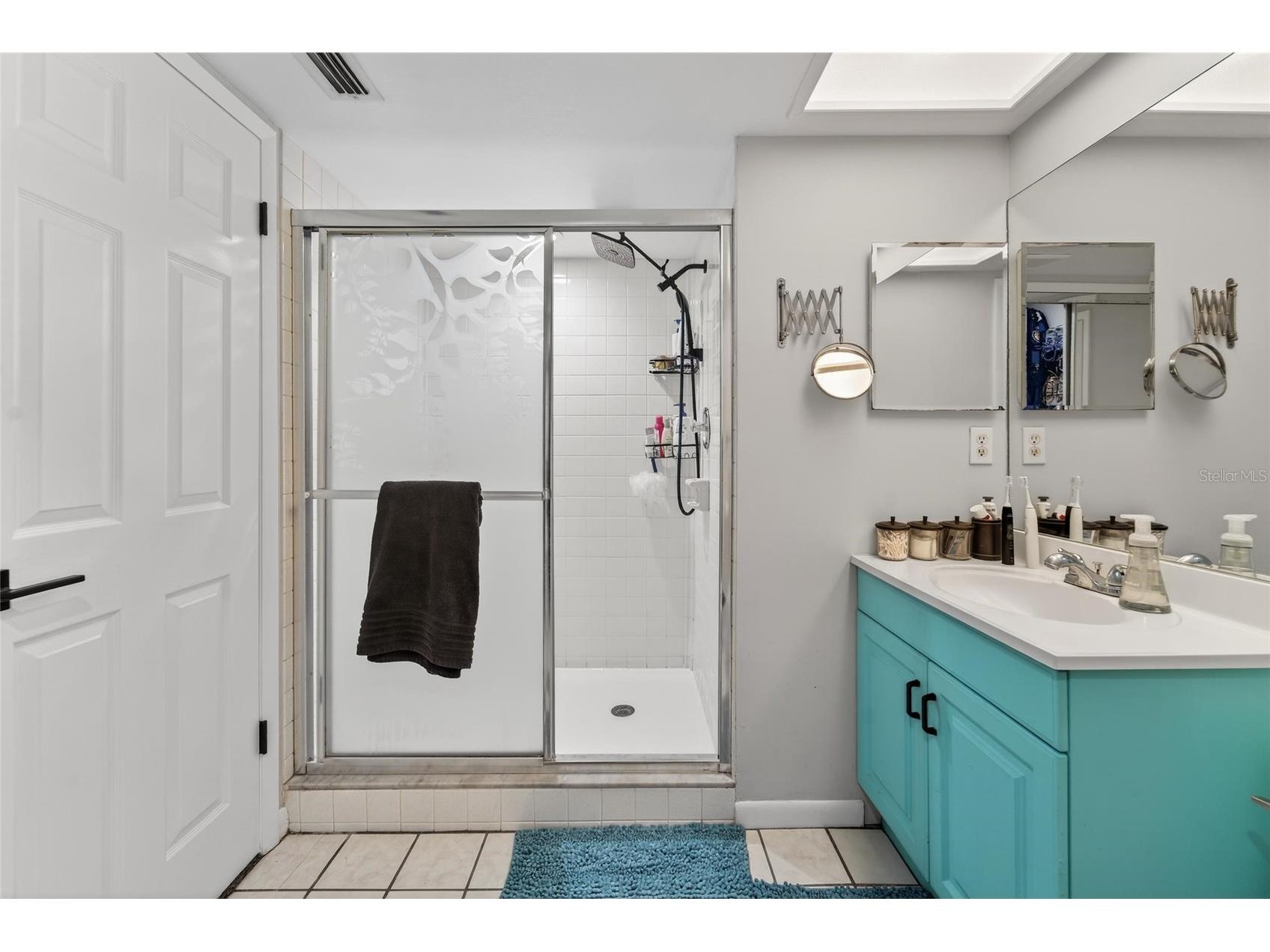 4871 Puritan Circle Tampa FL 33617 TB8476565 image19