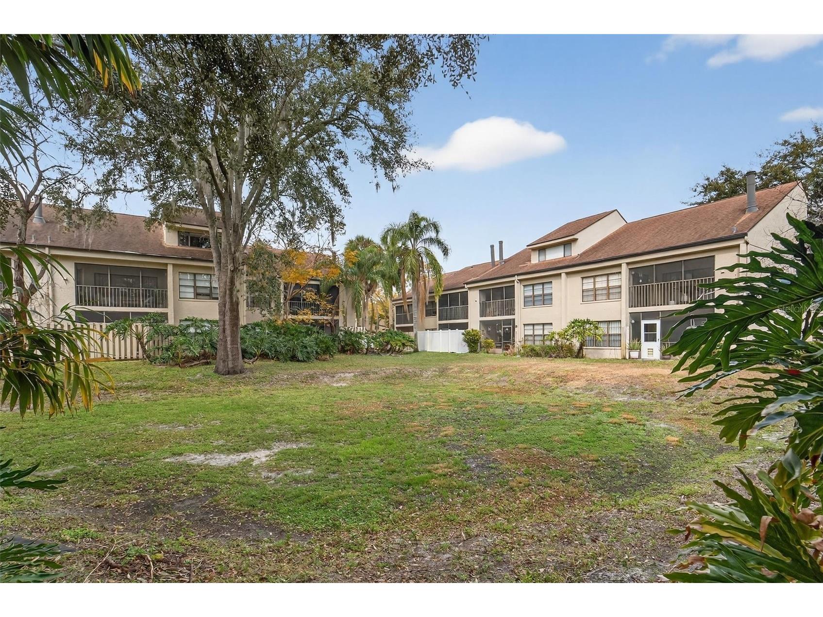 4871 Puritan Circle Tampa FL 33617 TB8476565 image30