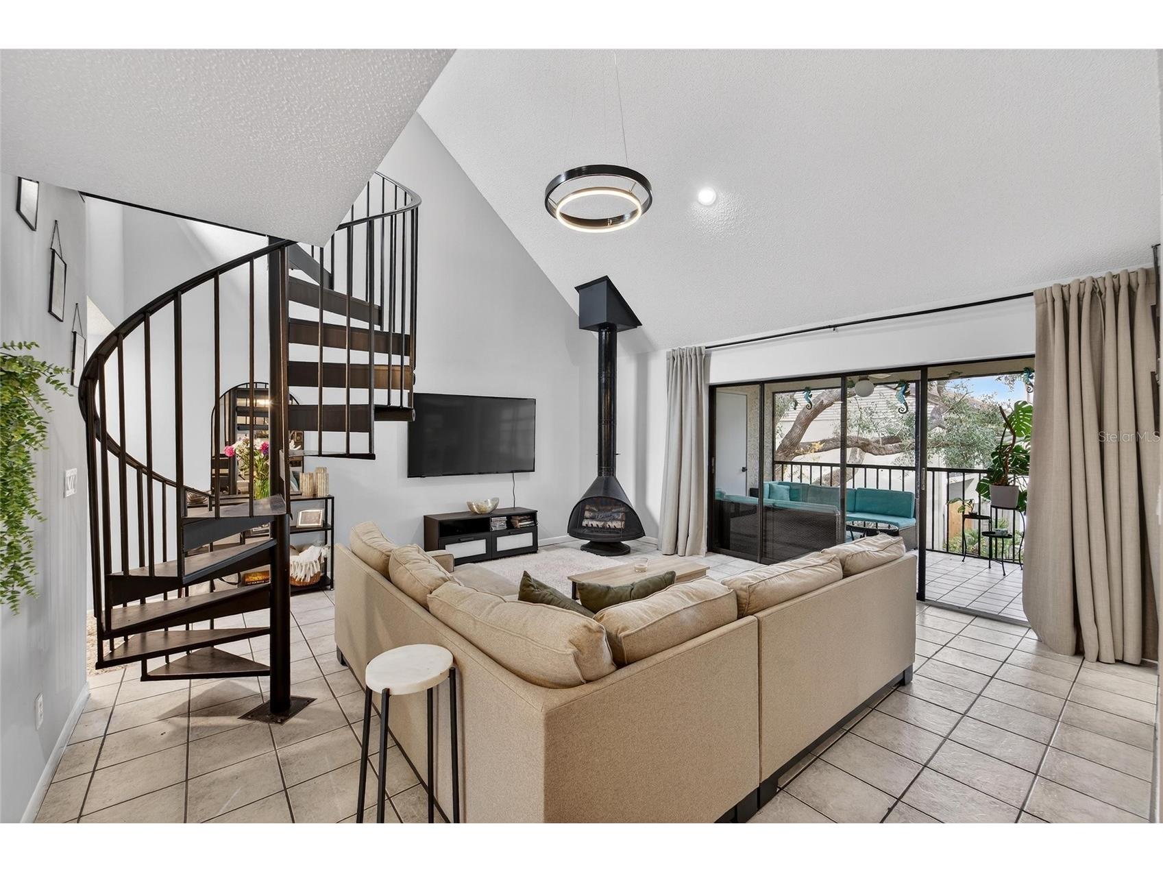 4871 Puritan Circle Tampa FL 33617 TB8476565 image6