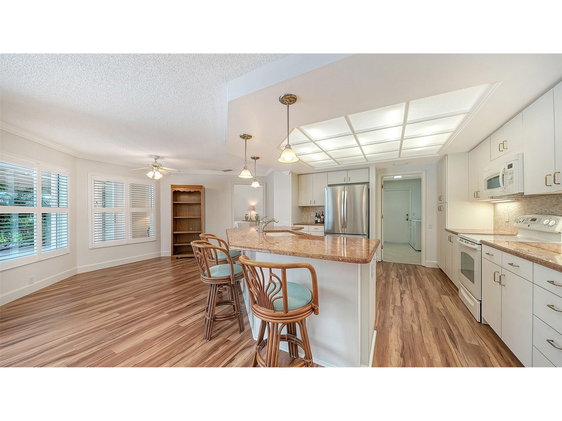 4871 Winterhaven Drive Sarasota FL 34233 A4693755 image22
