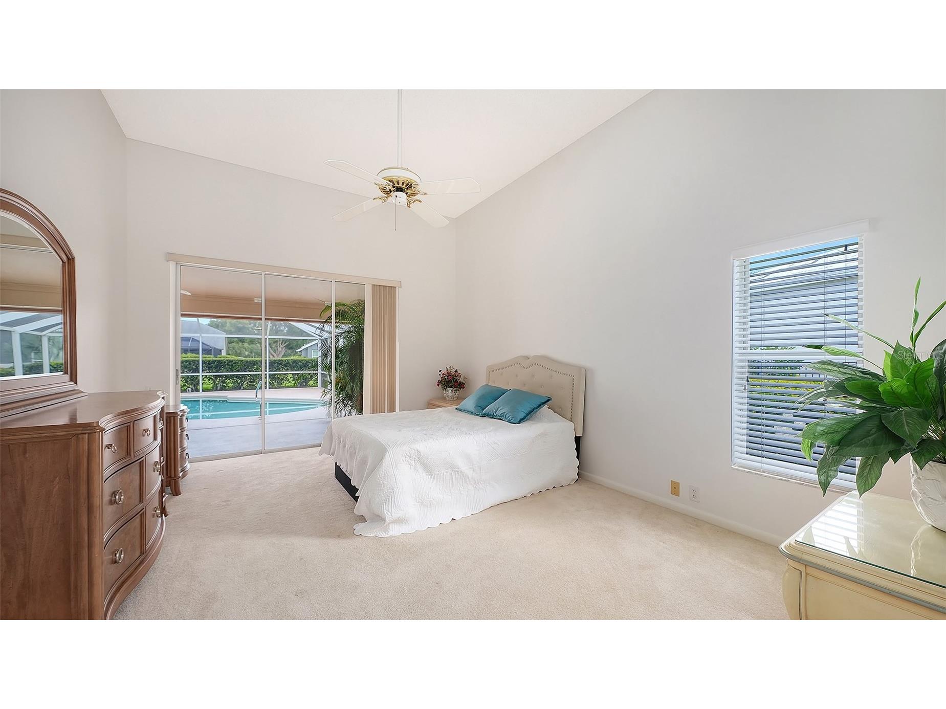 4871 Winterhaven Drive Sarasota FL 34233 A4693755 image26