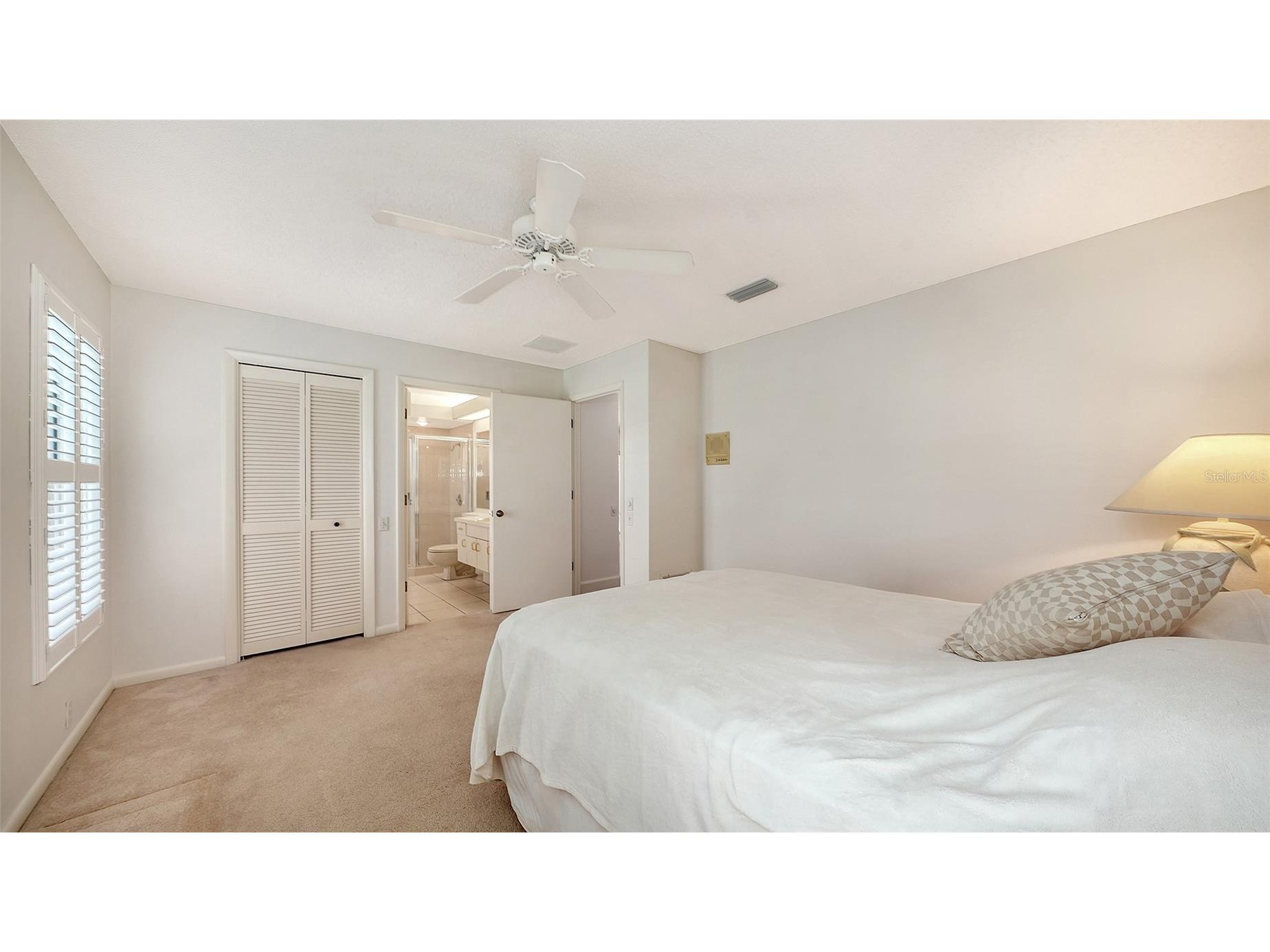 4871 Winterhaven Drive Sarasota FL 34233 A4693755 image33