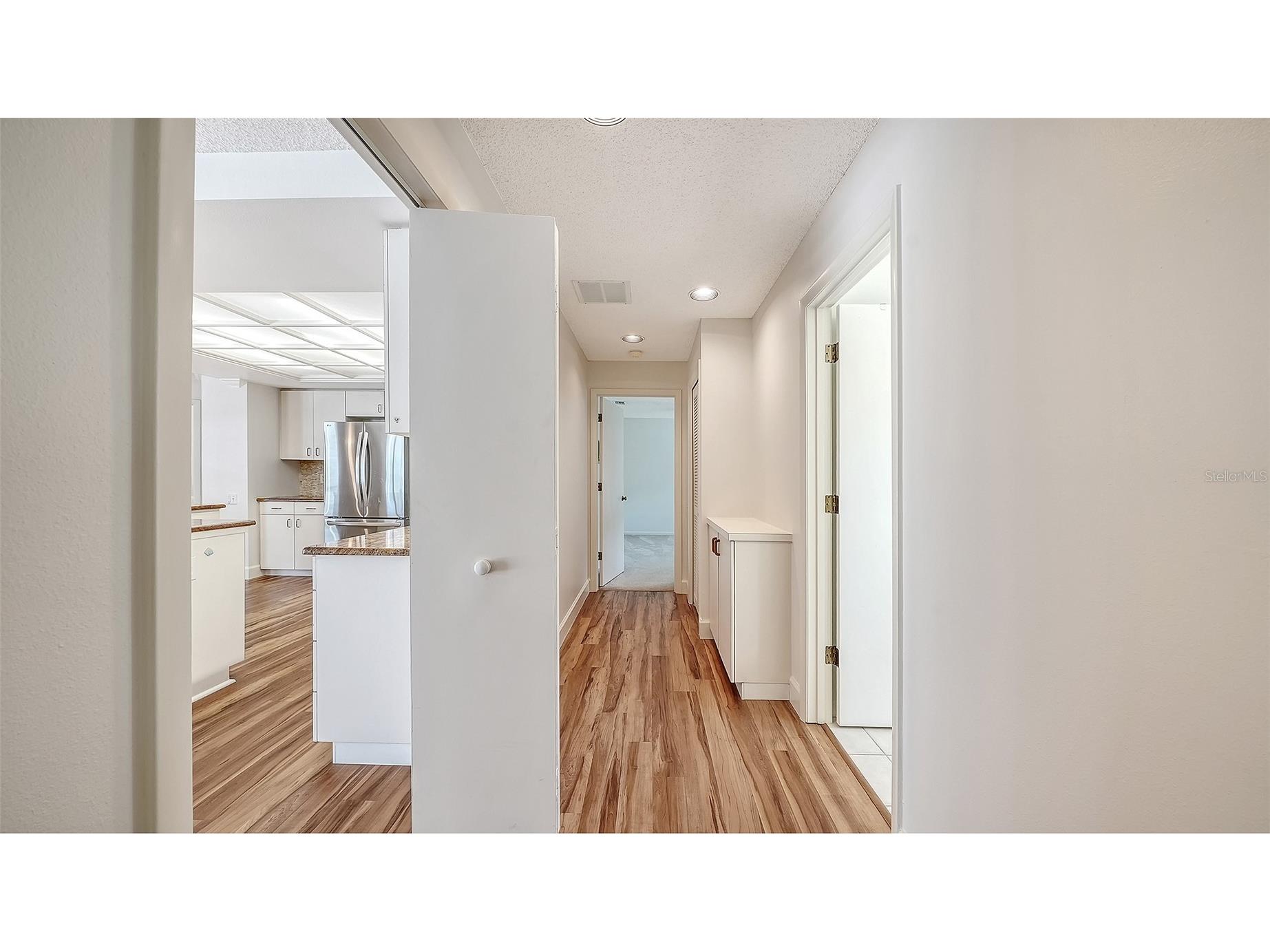4871 Winterhaven Drive Sarasota FL 34233 A4693755 image36