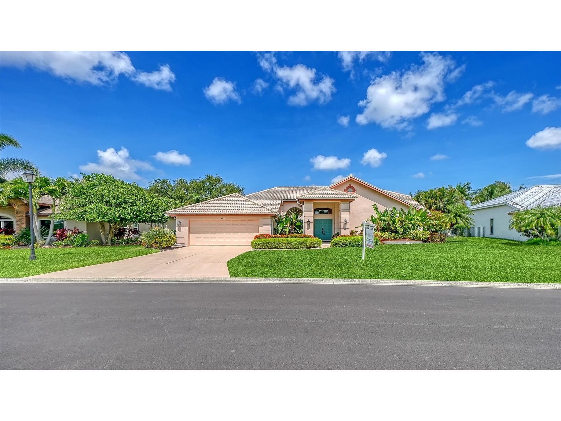 4871 Winterhaven Drive Sarasota FL 34233 A4693755 image56