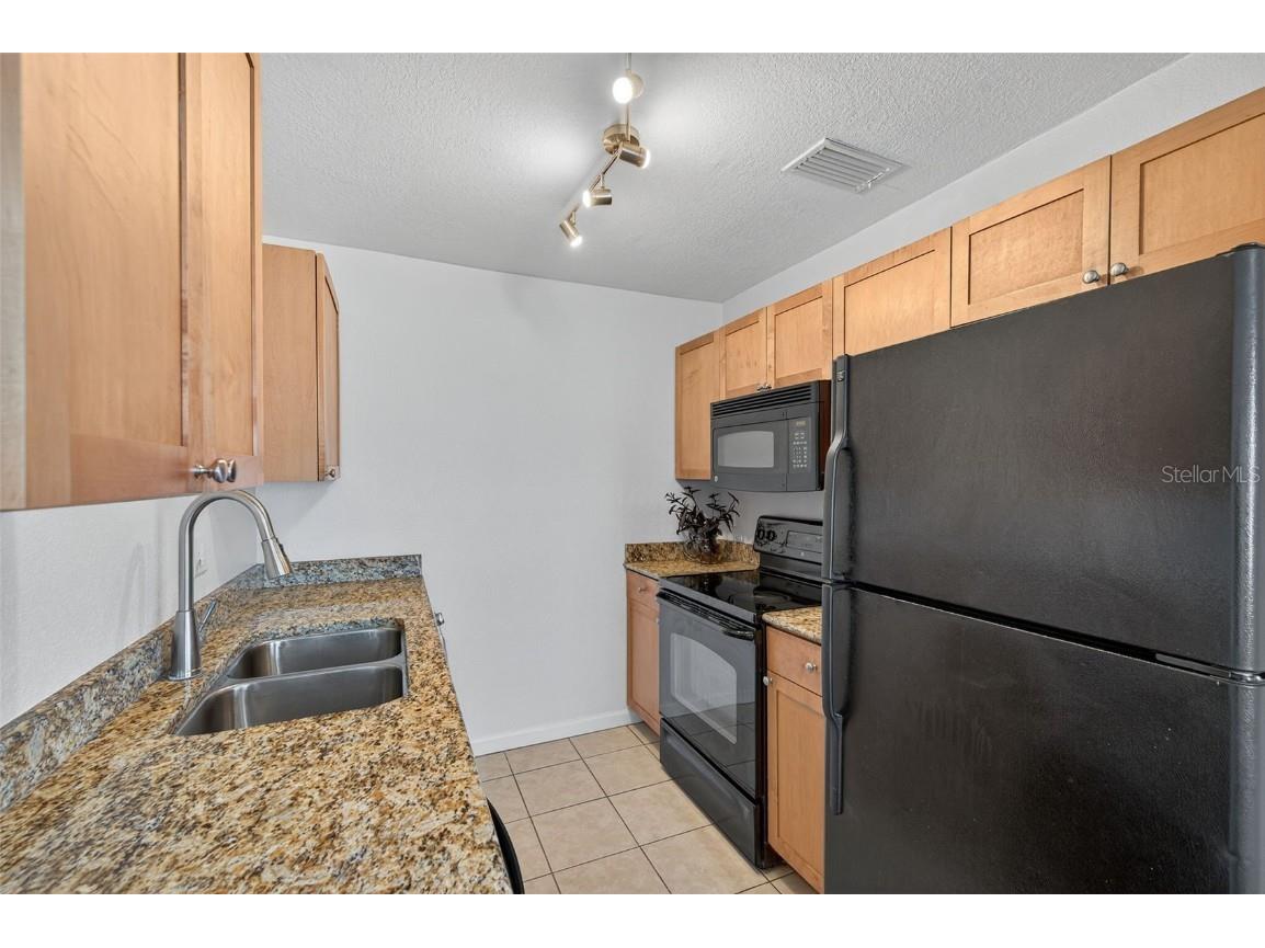 4872 Beach Drive SE #D Saint Petersburg FL 33705 TB8451376 image10