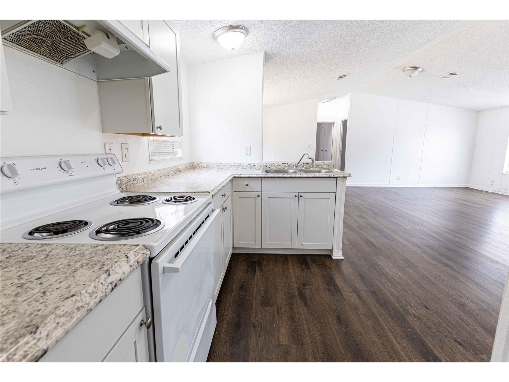 4872 Evans Street Coleman FL 33521 G5109214 image9