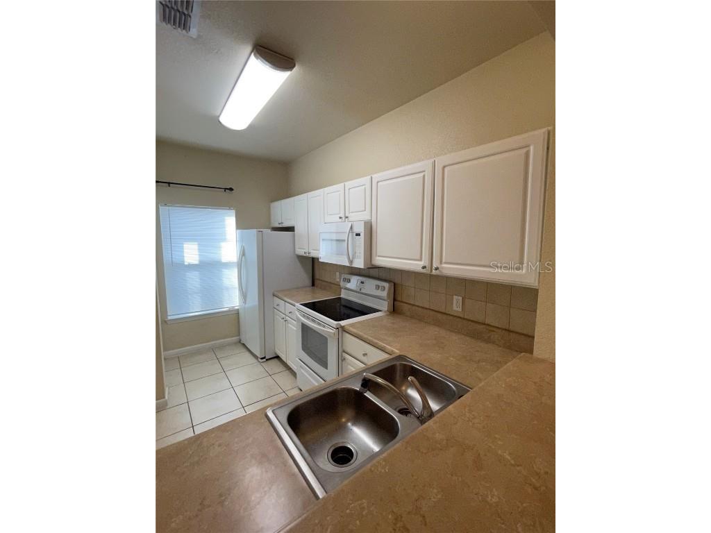 4872 NW 42nd Road #106 Gainesville FL 32606 GC533410 image10