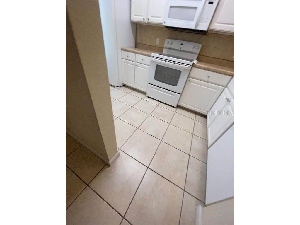 4872 NW 42nd Road #106 Gainesville FL 32606 GC533410 image3