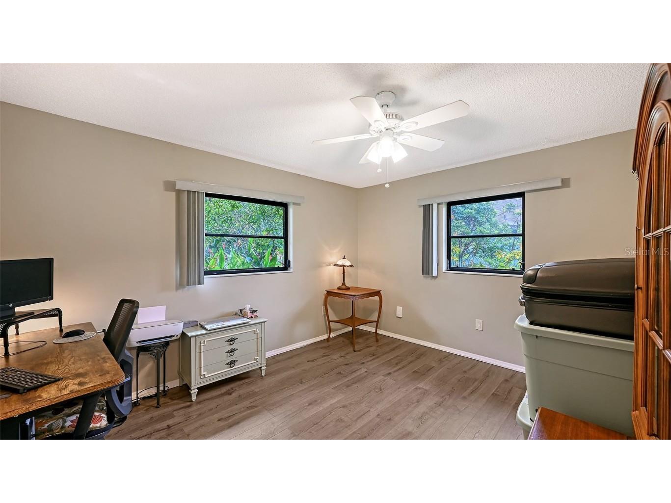 4873 Huntleigh Drive Sarasota FL 34233 A4666290 image22