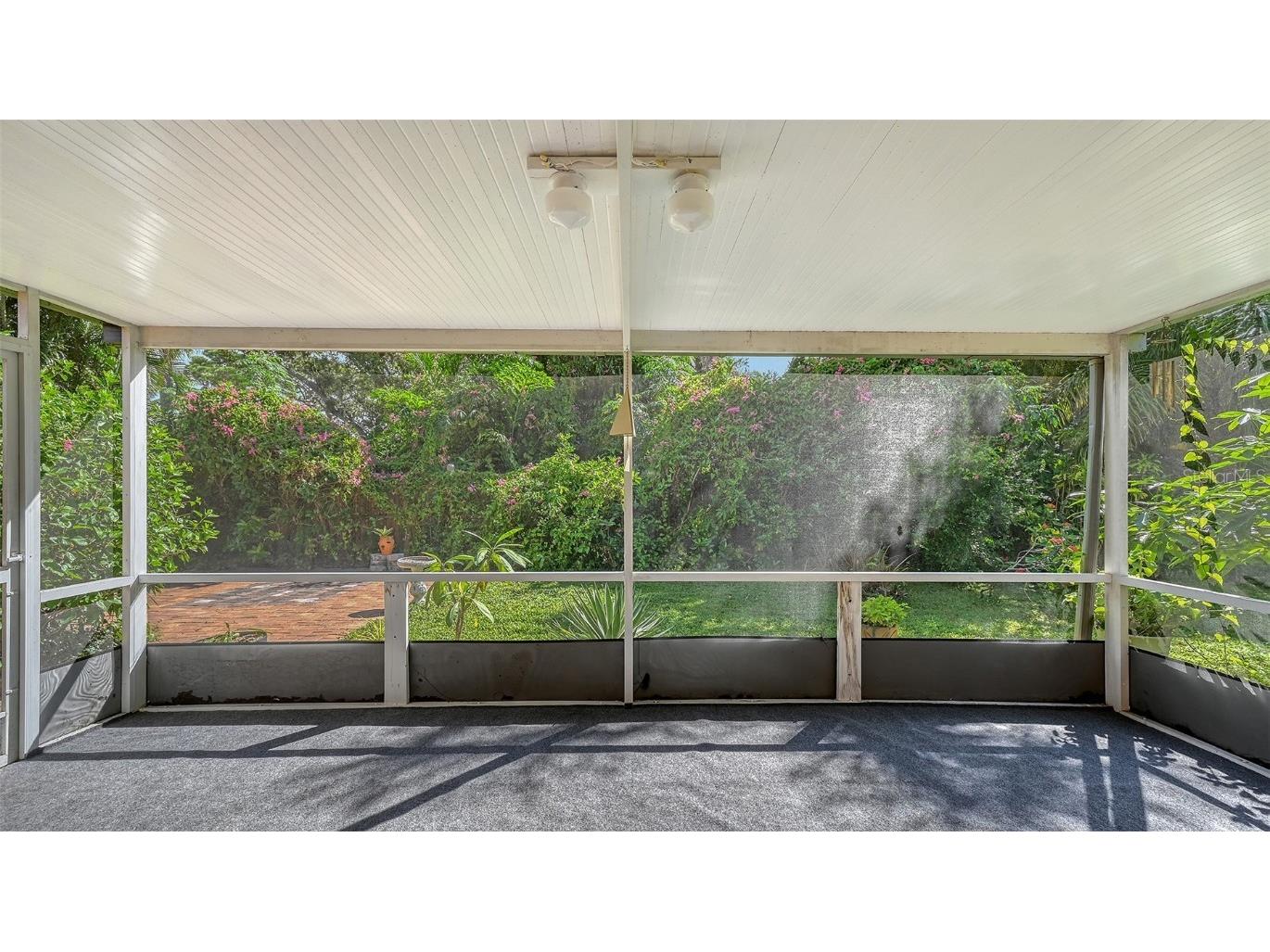 4873 Huntleigh Drive Sarasota FL 34233 A4666290 image31