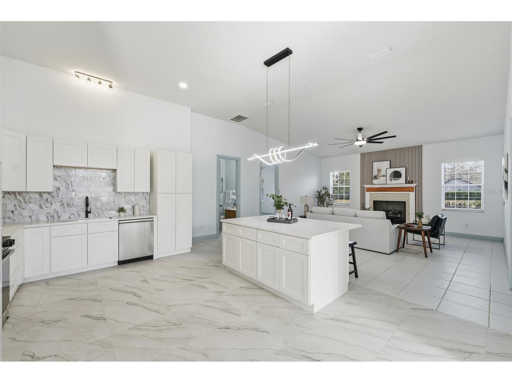 4873 NE 64th Avenue Silver Springs FL 34488 W7883708 image4