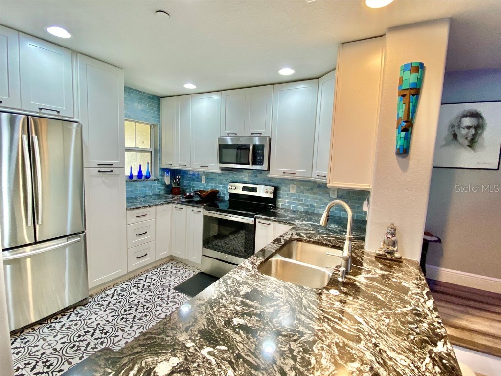 4873 Tuscan Loon Drive Tampa FL 33619 T3486531 image3