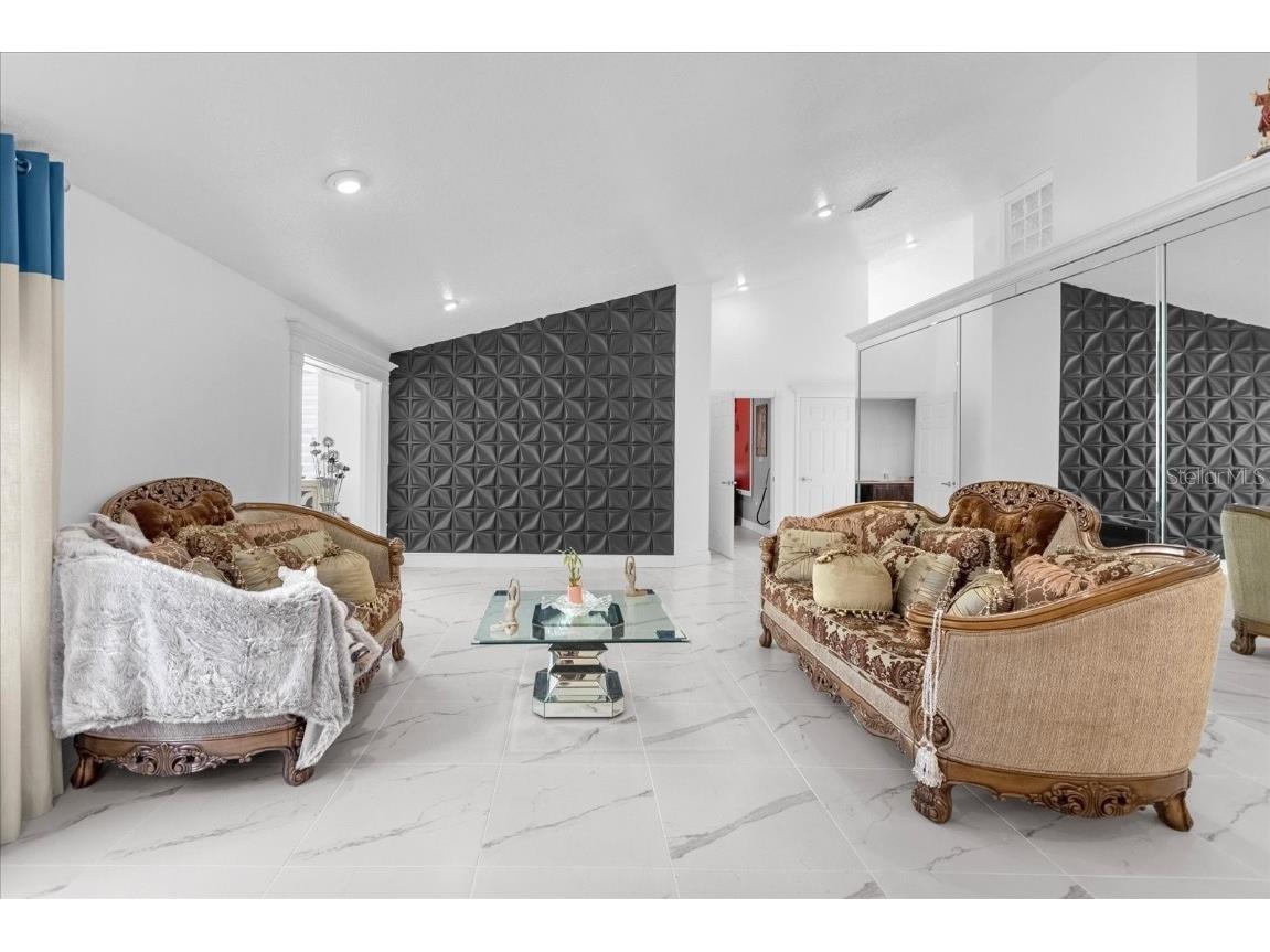 4874 Old Oak Trail Saint Cloud FL 34771 O6347914 image16