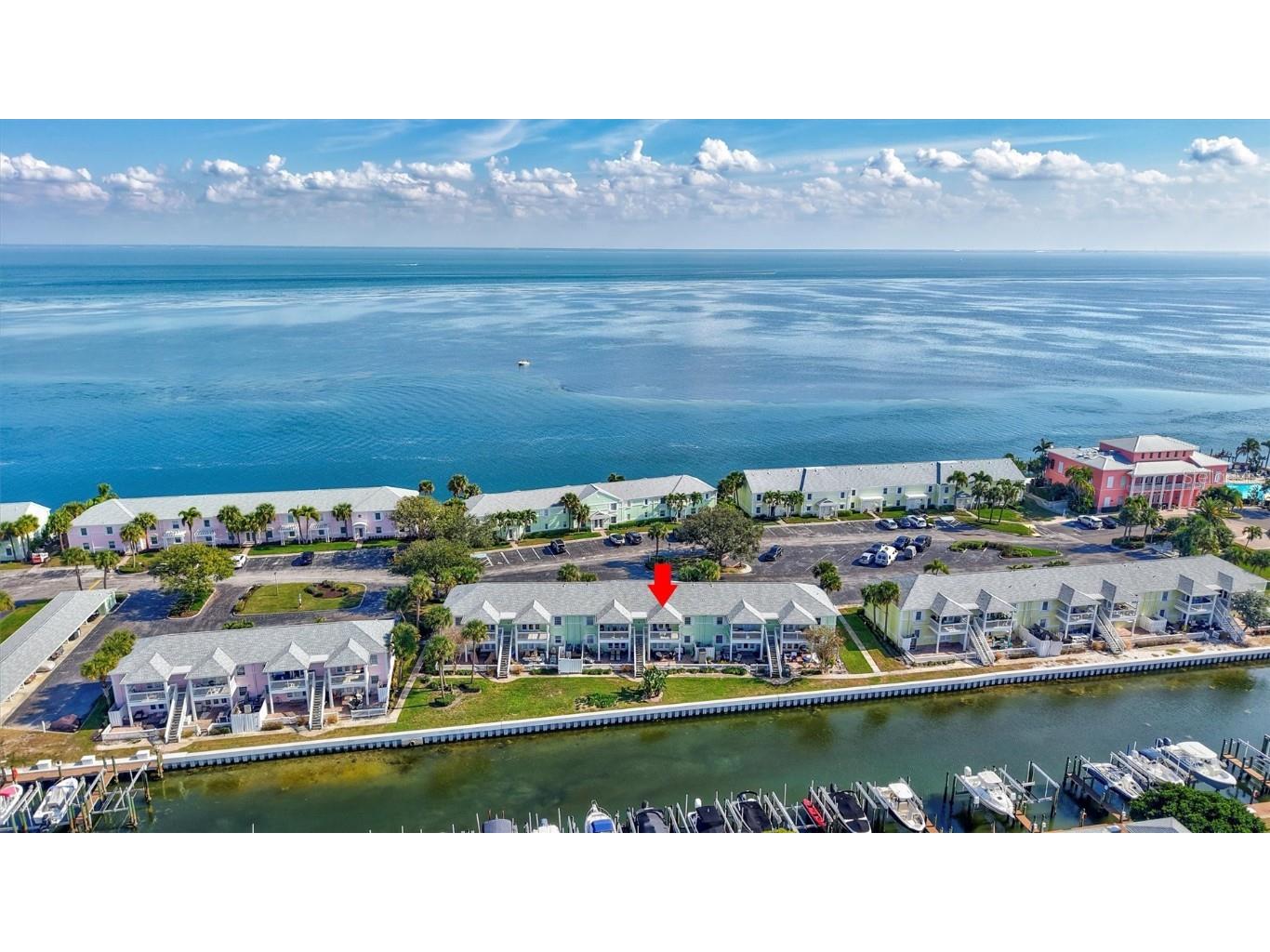 4875 Coquina Key Drive SE #C Saint Petersburg FL 33705 TB8451245 image1