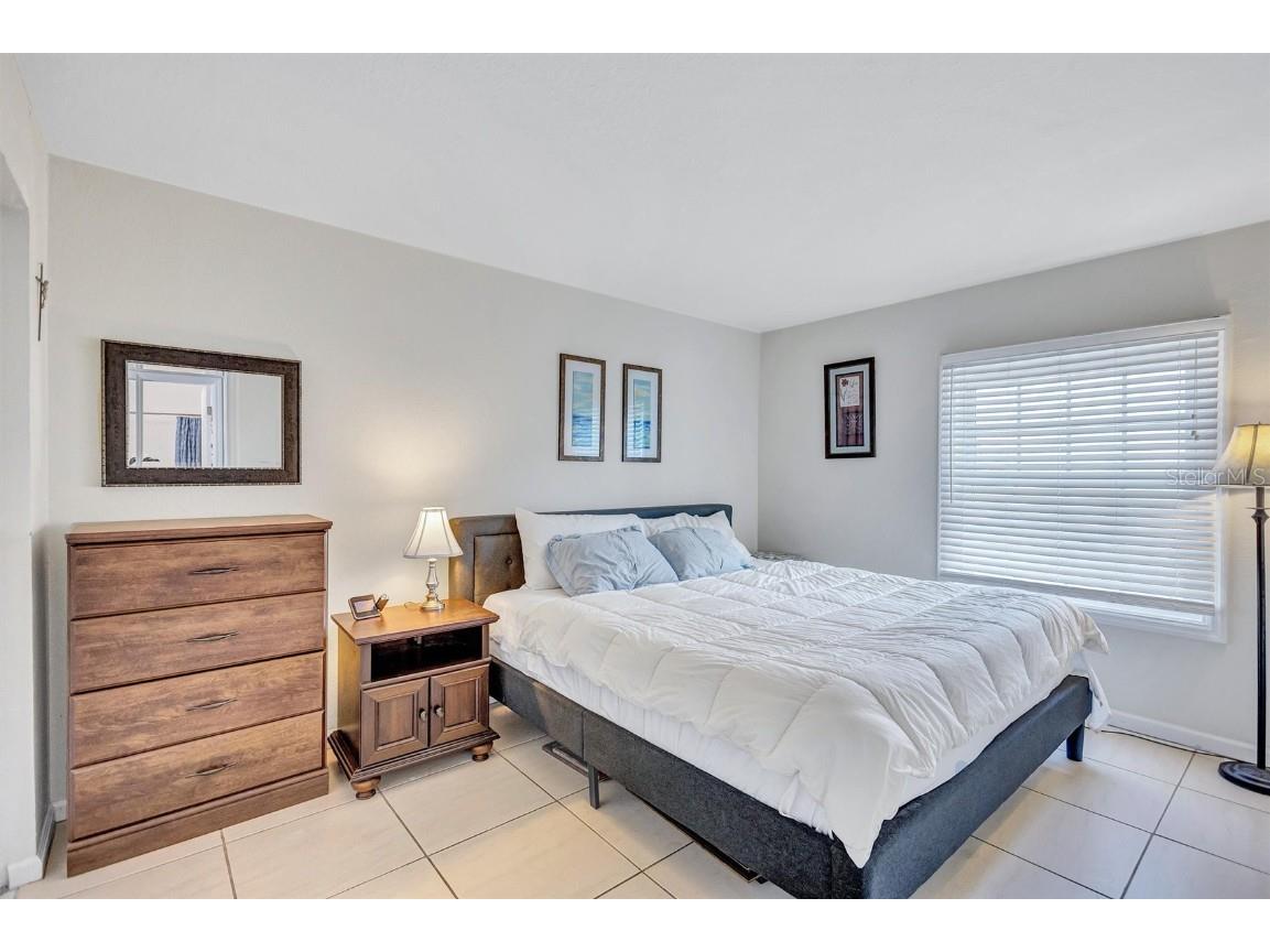 4875 Coquina Key Drive SE #C Saint Petersburg FL 33705 TB8451245 image17