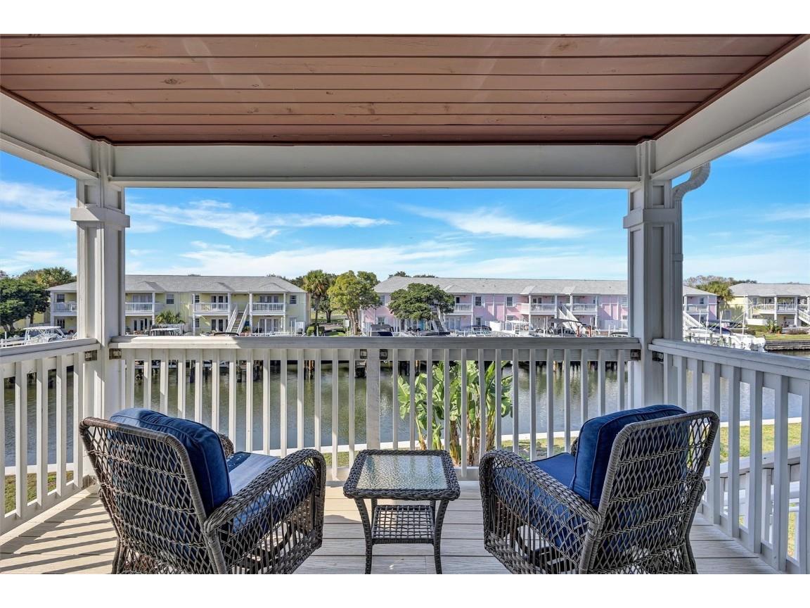 4875 Coquina Key Drive SE #C Saint Petersburg FL 33705 TB8451245 image20