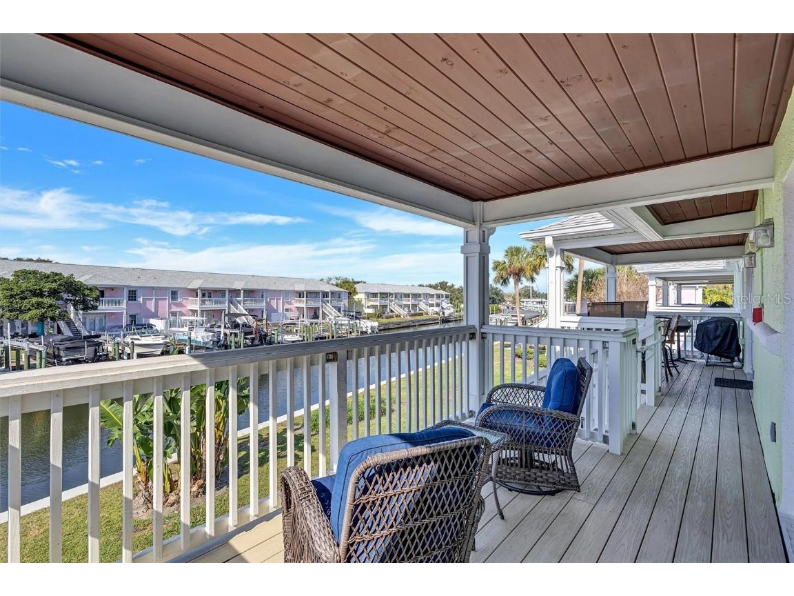 4875 Coquina Key Drive SE #C Saint Petersburg FL 33705 TB8451245 image21