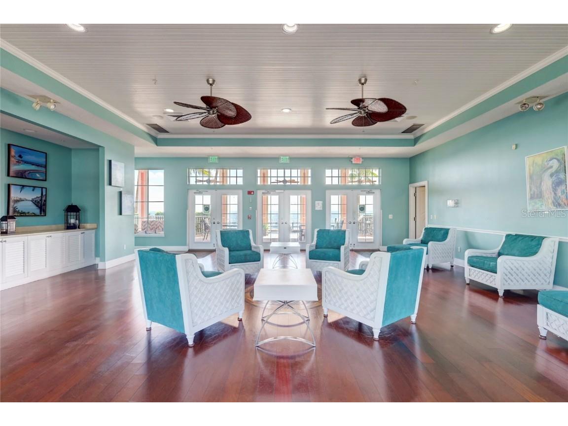 4875 Coquina Key Drive SE #C Saint Petersburg FL 33705 TB8451245 image38