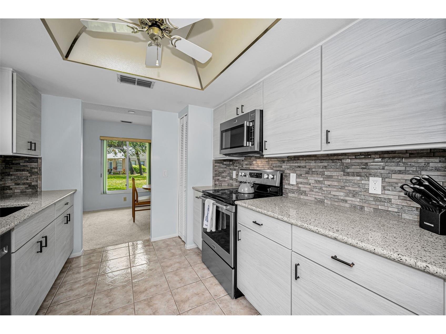 4876 Boonesboro Court New Port Richey FL 34655 W7886990 image6