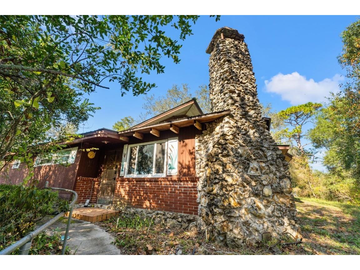 4877 Merlin Circle Dade City FL 33523 W7880928 image1