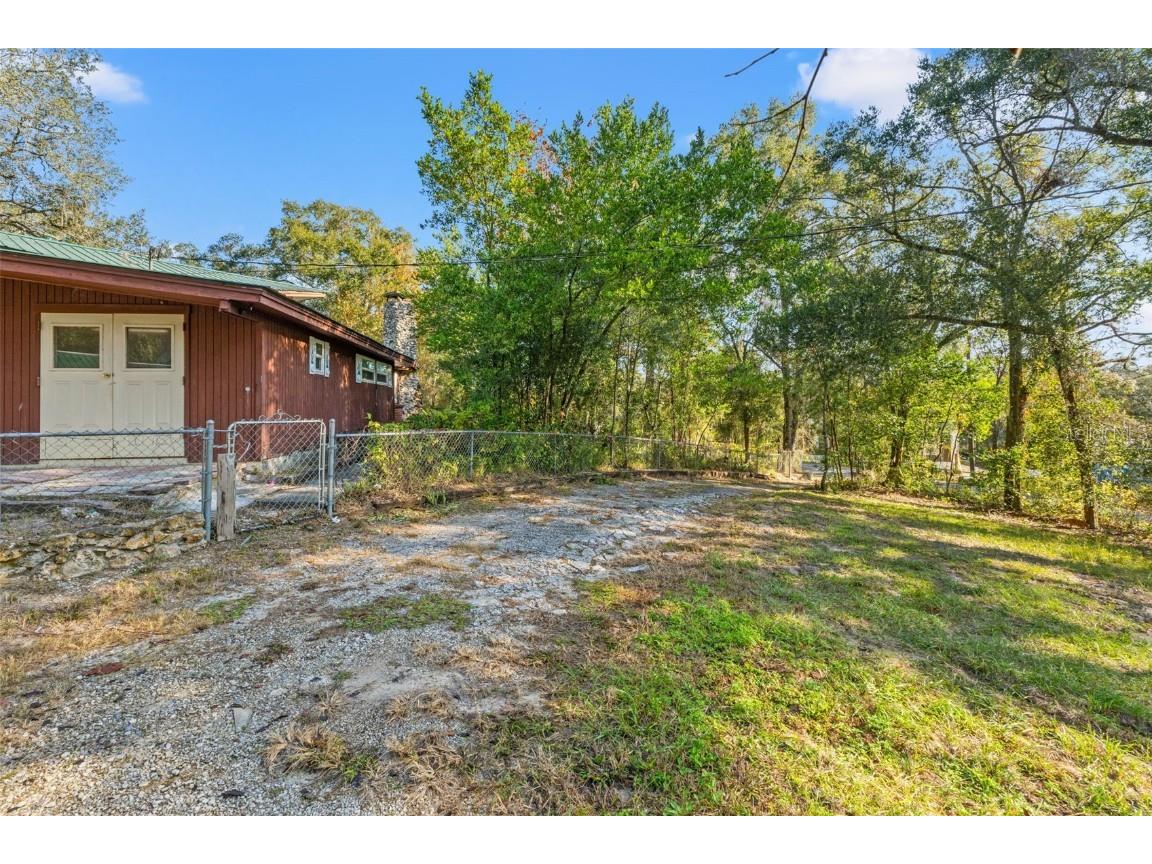 4877 Merlin Circle Dade City FL 33523 W7880928 image17