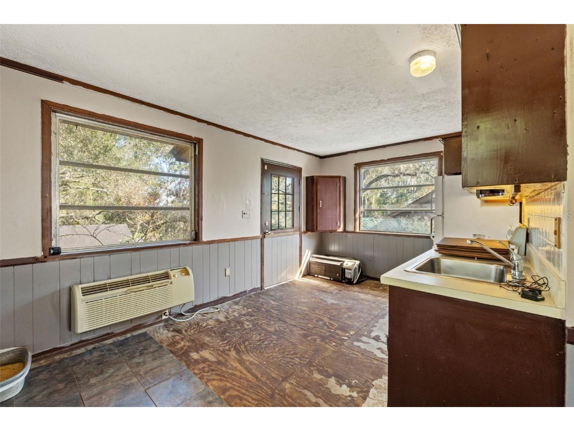 4877 Merlin Circle Dade City FL 33523 W7880928 image67