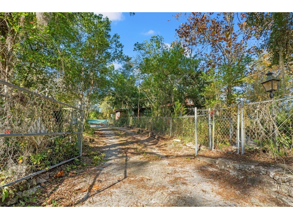 4877 Merlin Circle Dade City FL 33523 W7880928 image7