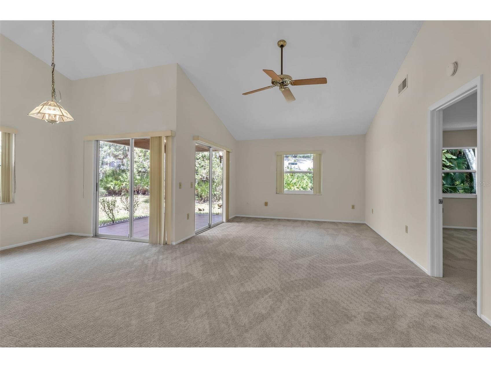 4877 Village Gardens Drive #193 Sarasota FL 34234 A4696704 image16