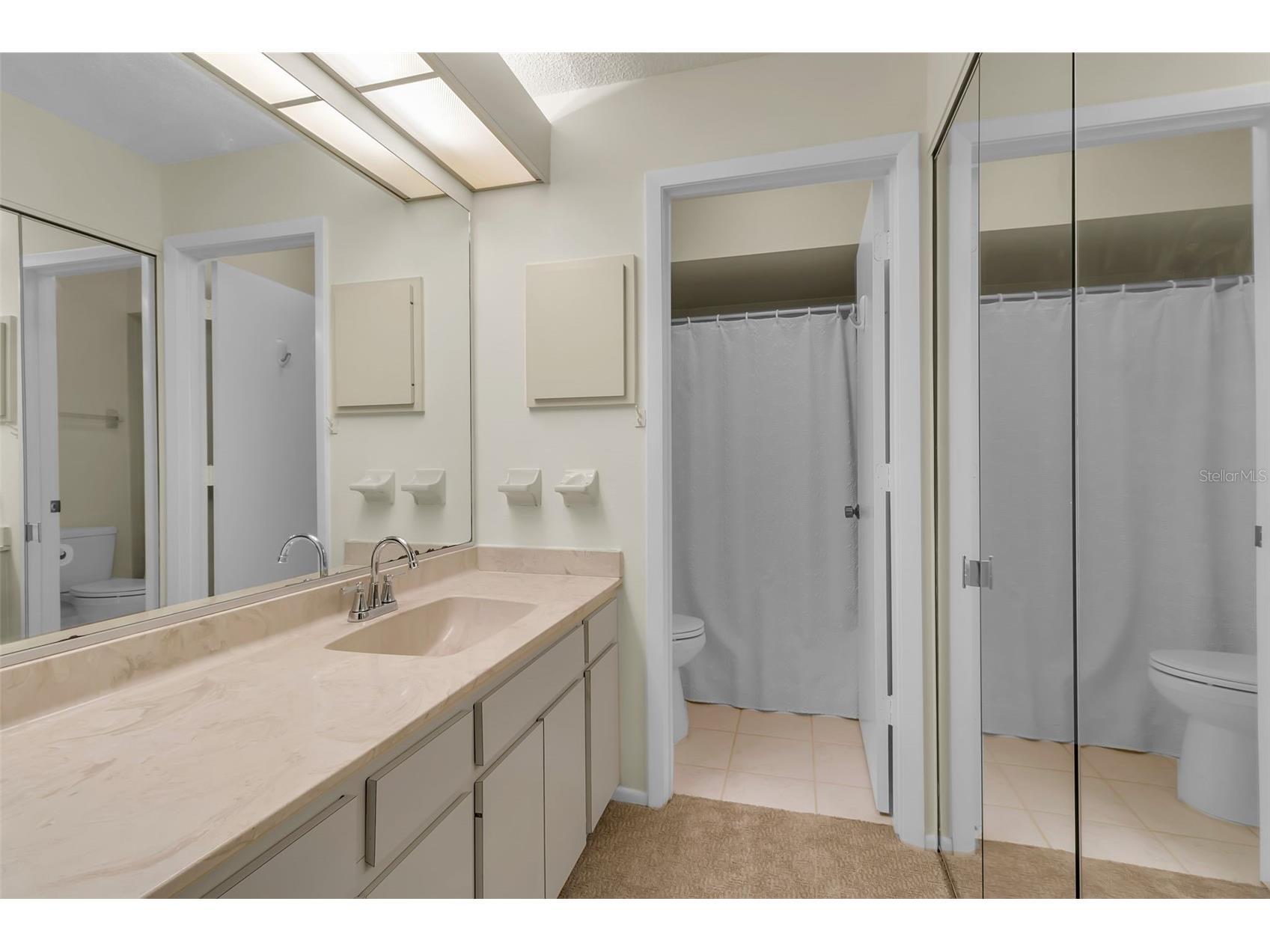 4877 Village Gardens Drive #193 Sarasota FL 34234 A4696704 image24