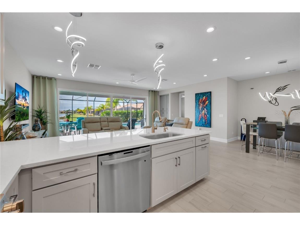 4878 Avila Lakes Drive Wimauma FL 33598 TB8455941 image9