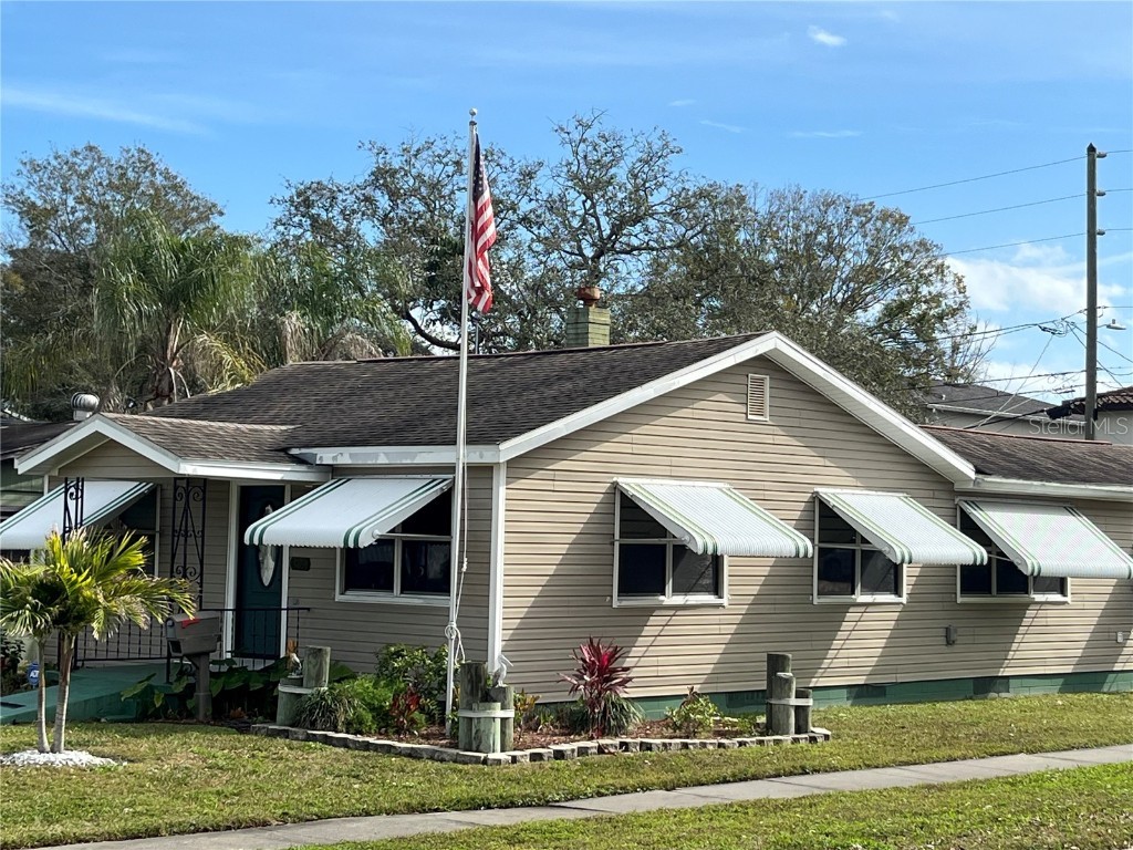 488 36th Avenue N Saint Petersburg FL 33704 U8223443 image1