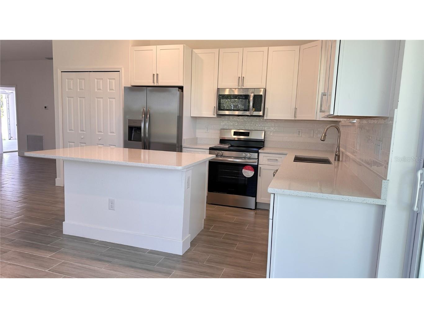 488 Sunset Road N Rotonda West FL 33947 S5138981 image7