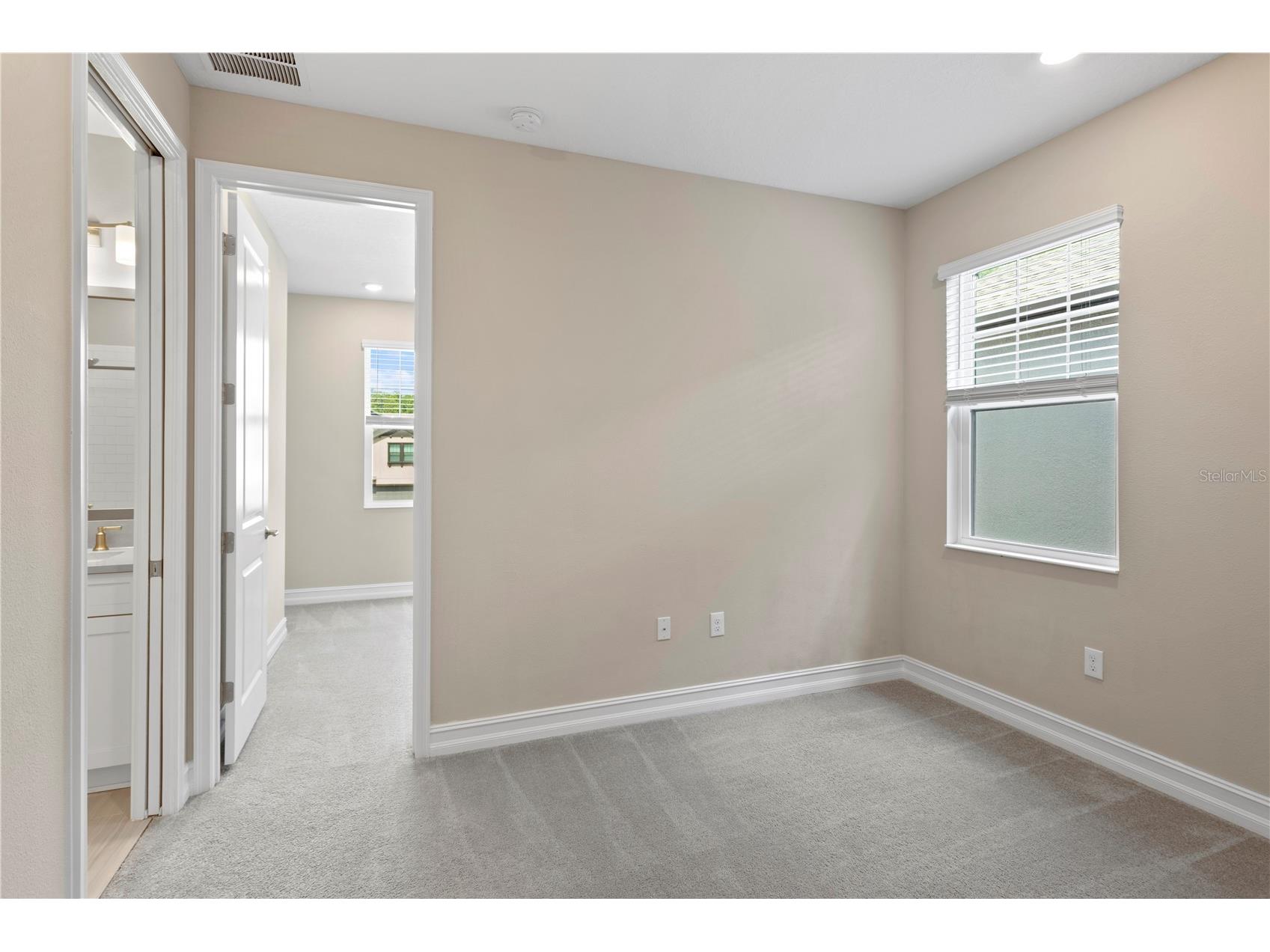 4880 Isola Court Wesley Chapel FL 33543 TB8502148 image35