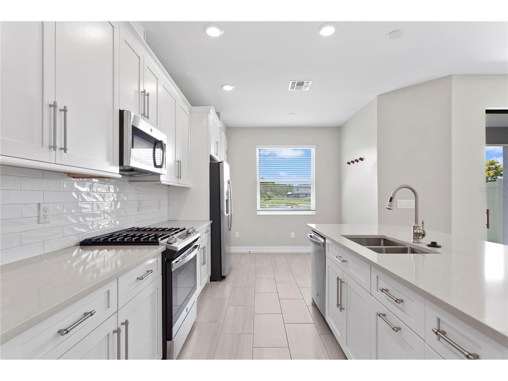 4880 Isola Court Wesley Chapel FL 33543 TB8502148 image9